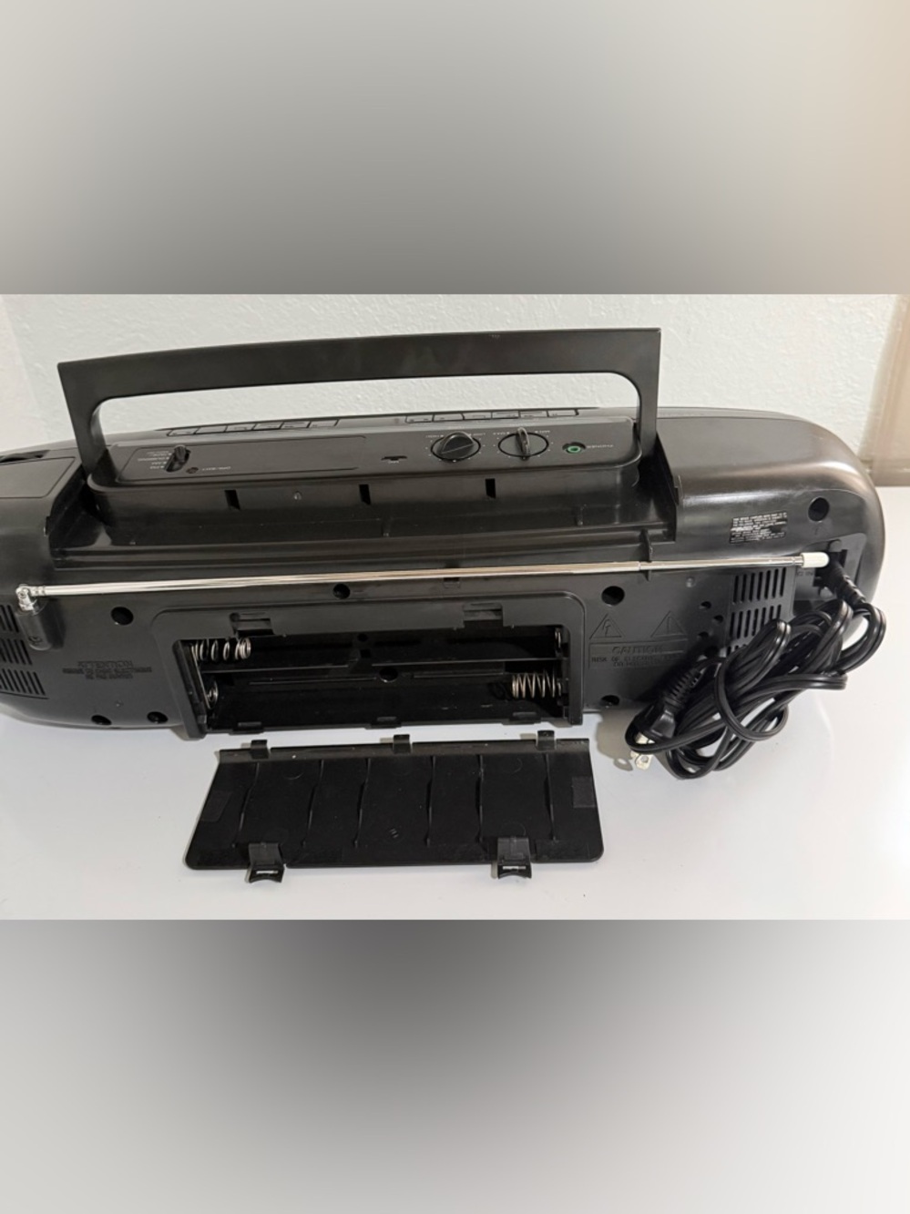 Vintage Sony Black Portable Boombox with AM/FM Radio and Dual Cassette - Picture 6 of 8